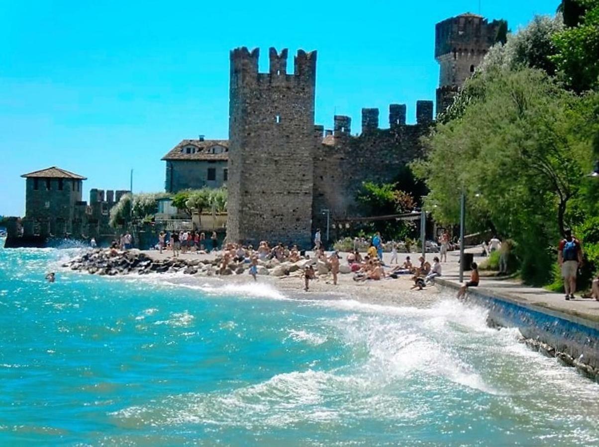 B&B Happy Days Breakfast Sirmione Dış mekan fotoğraf